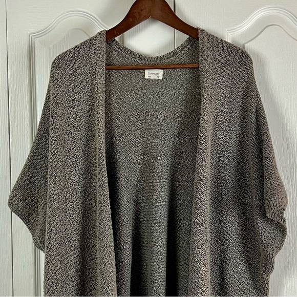 ARITZIA Community Ionic Cape XS/S - Picture 4 of 6